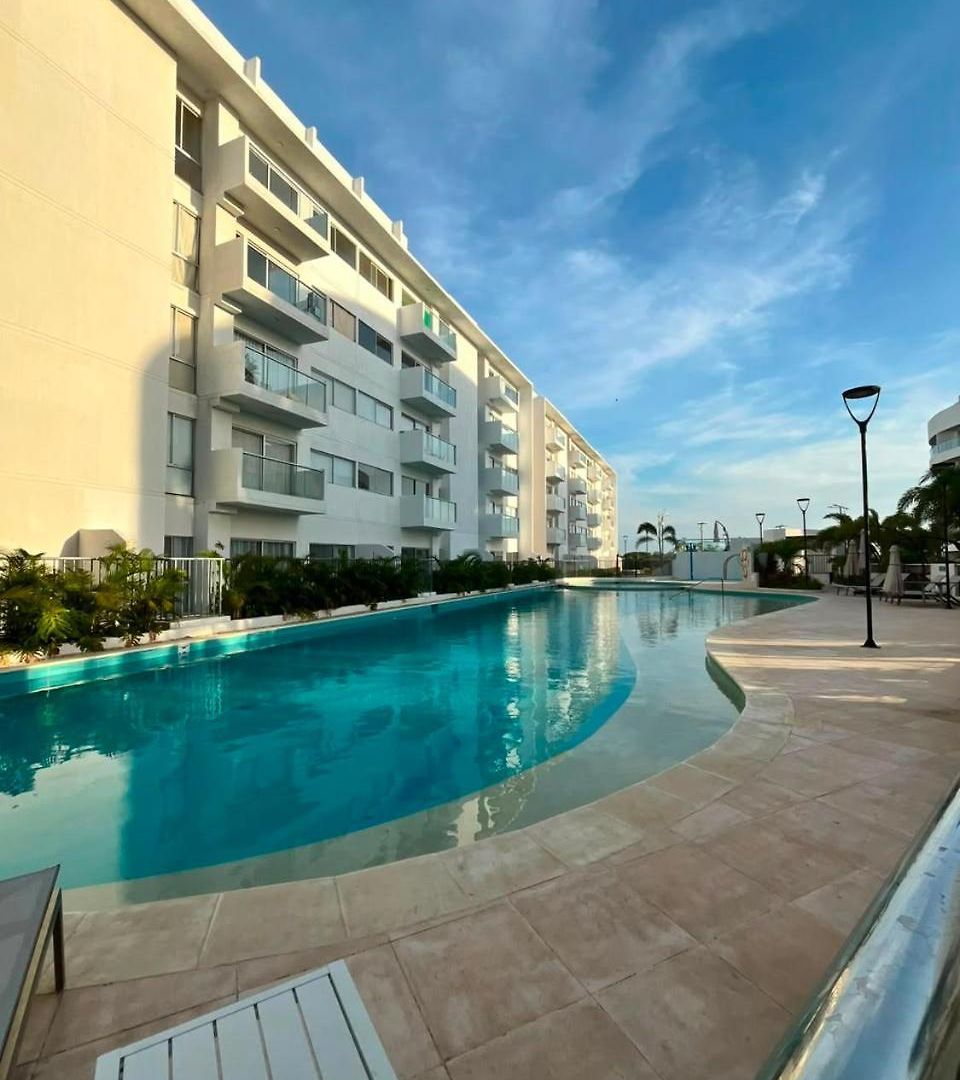 En Serena Del Mar Trevi Apartamento