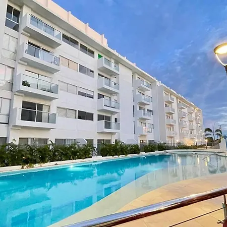 Apartamento En Serena Del Mar Trevi *
